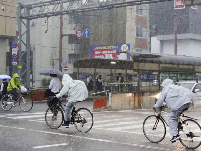 Japón pide evacuar a miles de habitantes por fuertes lluvias torrenciales