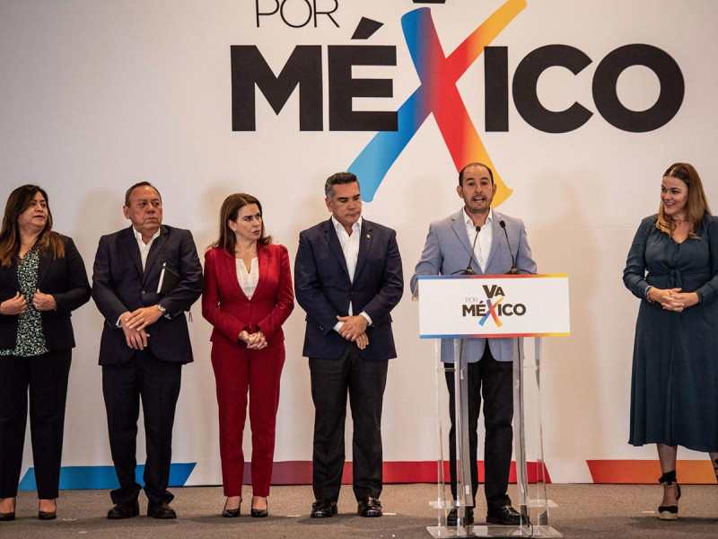 López Obrador llama a adversarios a definir proyecto rumbo a 2024