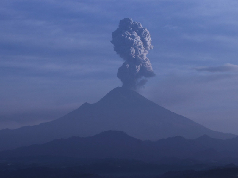 Popocatépetl registra casi 200 exhalaciones; descartan sismos volcanotectónicos