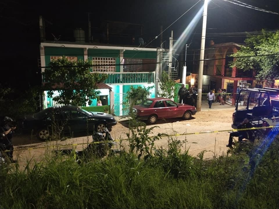 Un masculino murió tras caer del segundo piso en el Barrio Tamarindo.