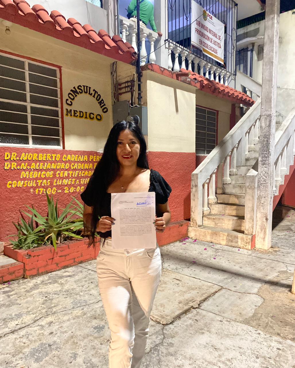 Reportera de Minatitlán denuncia por amenazas y acoso a supuesto líder social de Oteapan