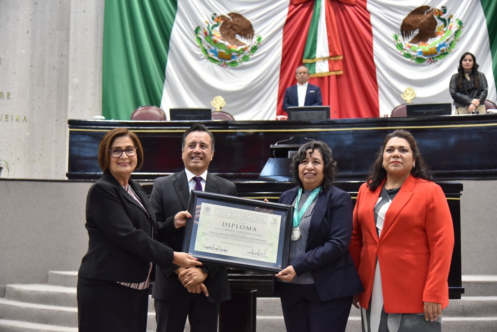 Entrega Congreso el Premio al Mérito Ambiental 2023 a la Dra. Fabiola Sandoval