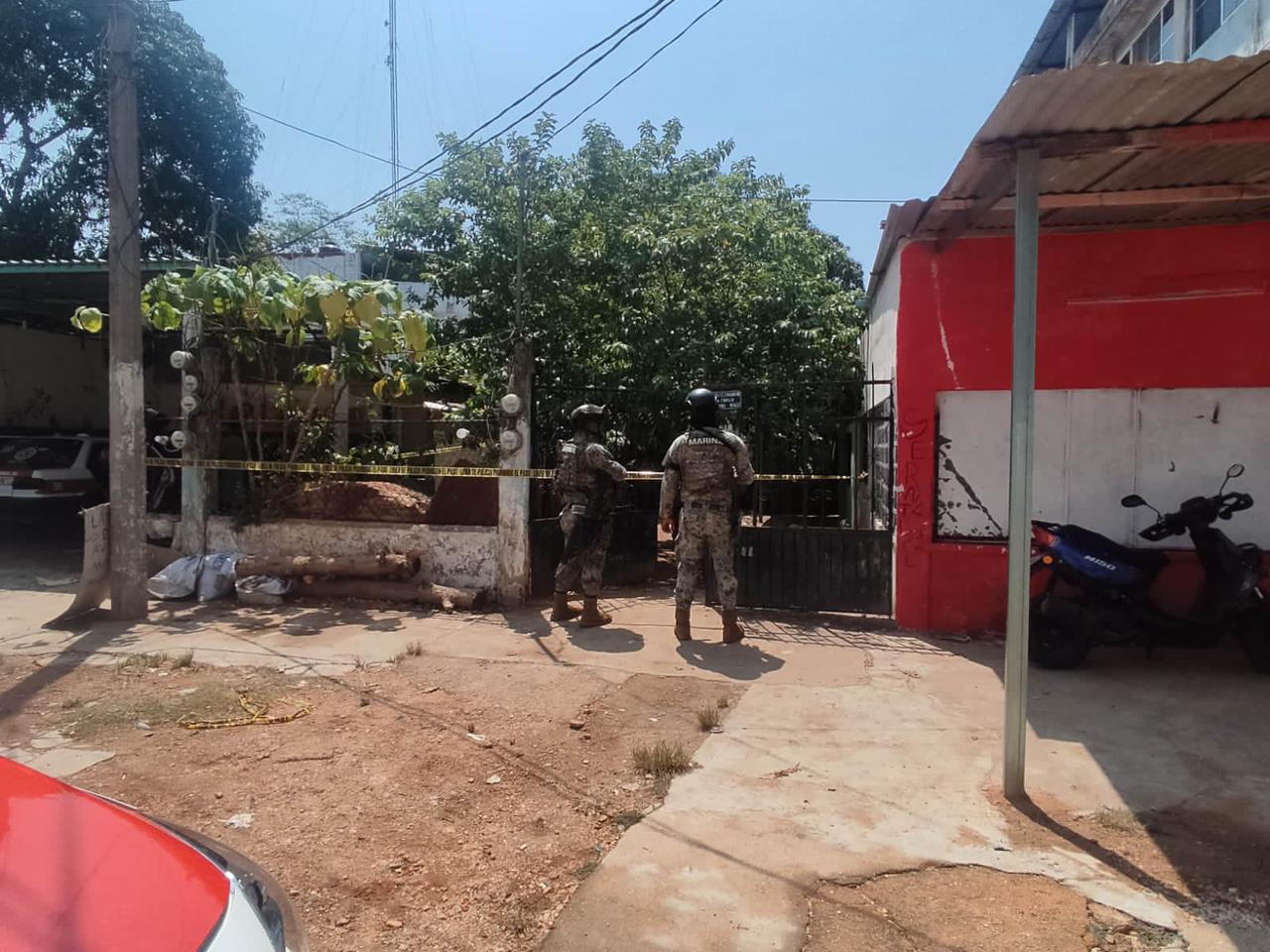 Don Ramón, un migrante que se quedó en Acayucan tras caer del tren, fue localizado sin vida al interior de una cuartearía.