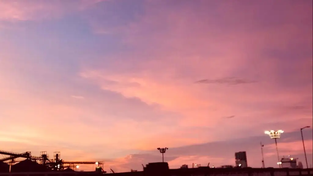 Polvo del Sahara pinta de rojo el cielo de Veracruz