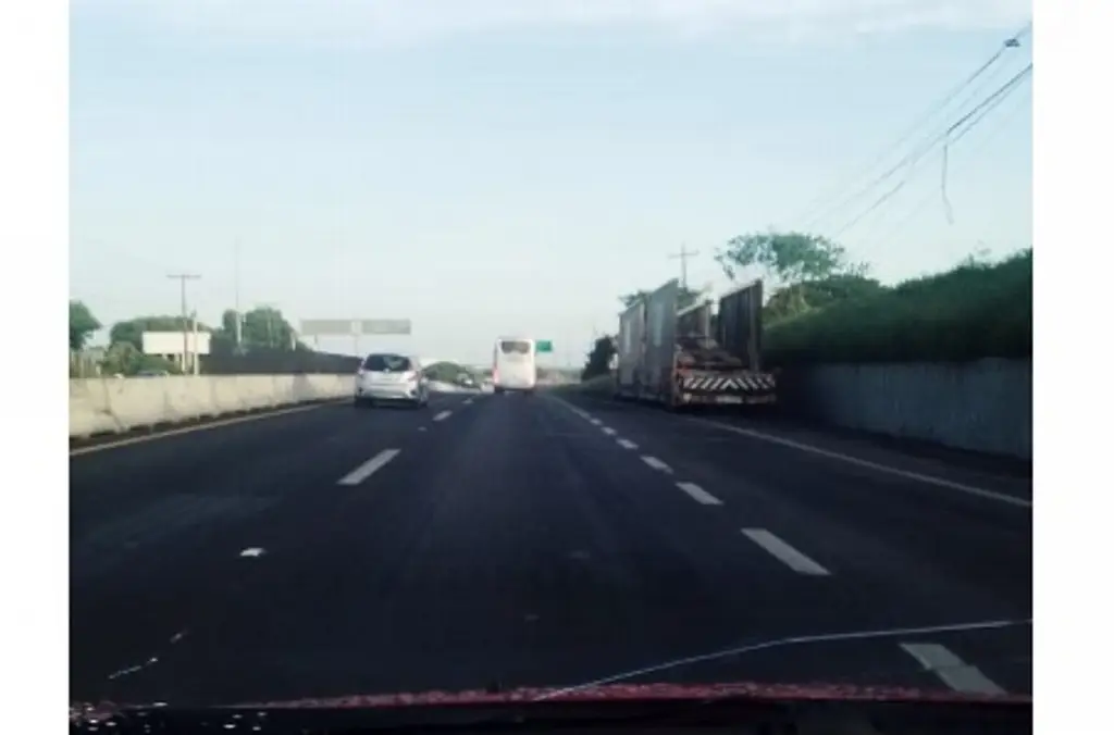 Reabren circulación en autopista Veracruz-Cardel