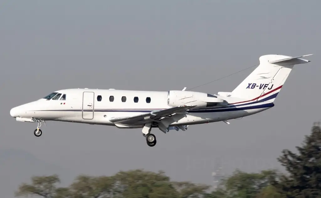 Esto se sabe de la avioneta desplomada frente al Puerto de Veracruz