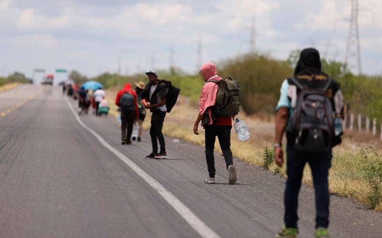 Migrantes mueren tras volcadura de camioneta; todo sobre el caso