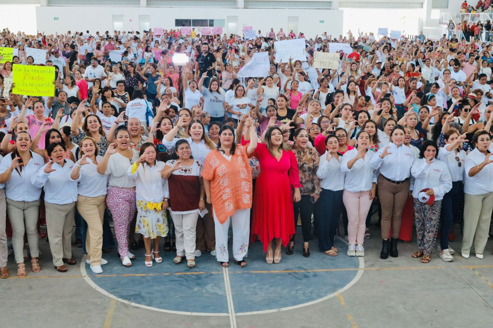 Designan a Darian Escobar López, coordinadora estatal de la Red de Mujeres #EsClaudia