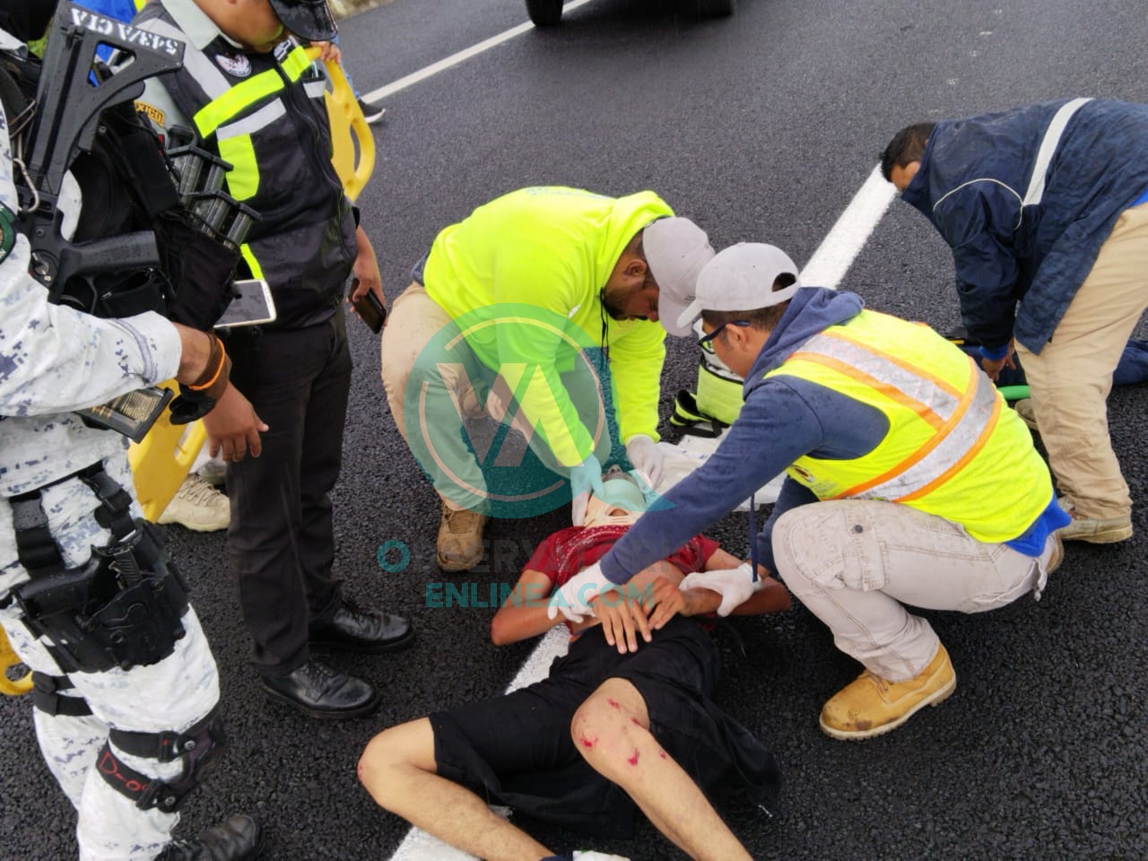 🚨 Motociclista lesionado al derrapar en la 180.