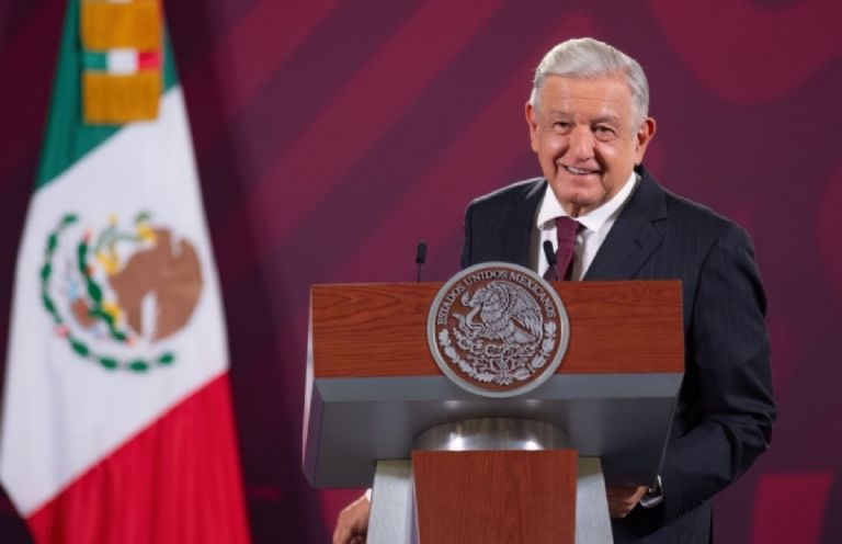 AMLO se reúne con su gabinete y gobernadores en Palacio Nacional