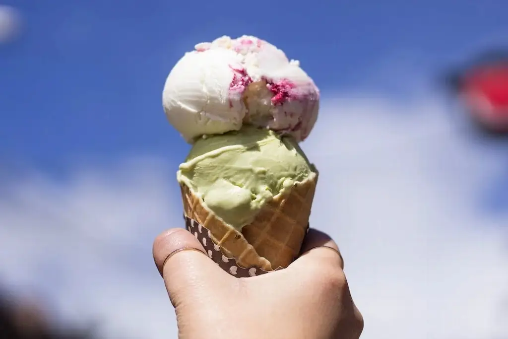 Cofepris alerta por venta de helados contaminados con bacteria