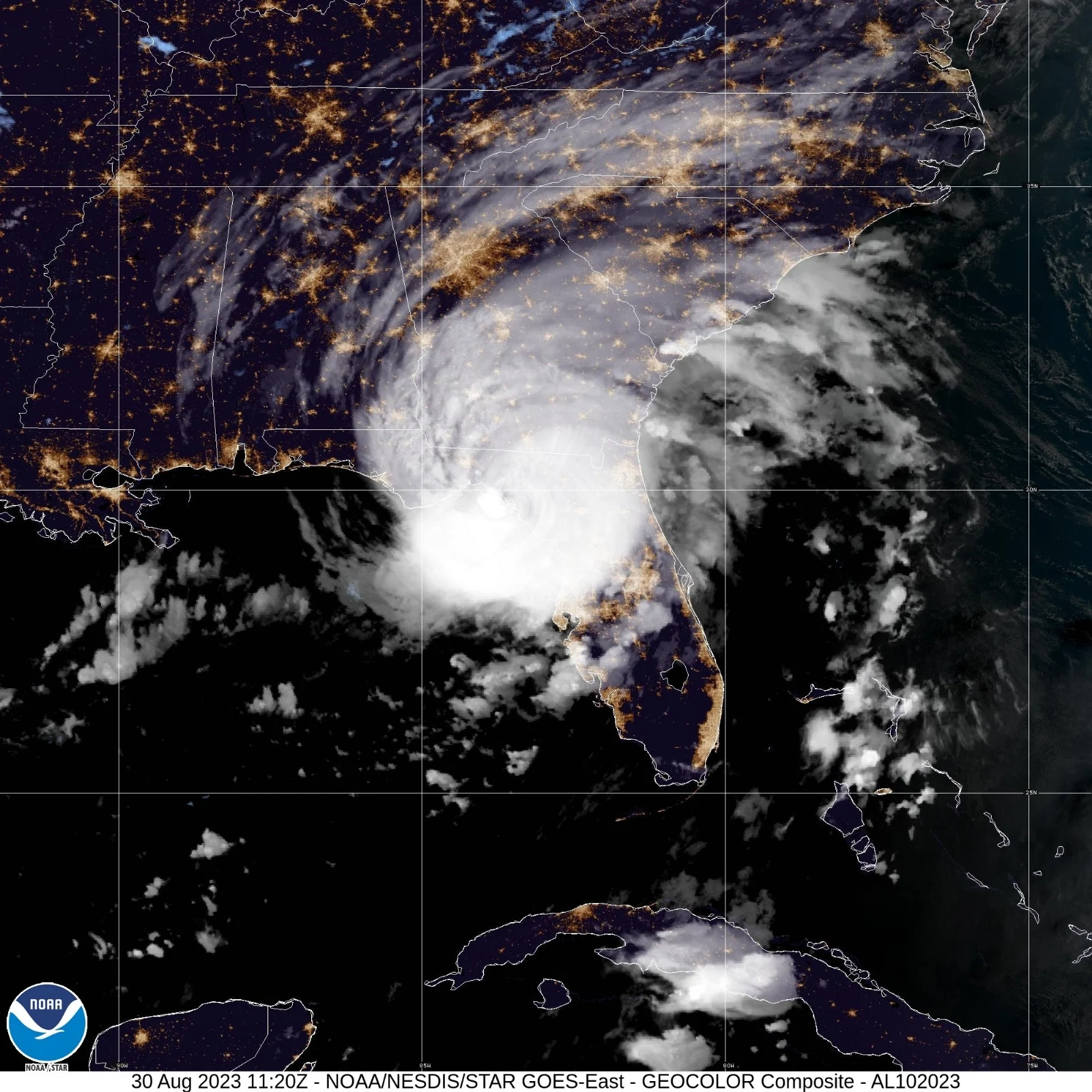 «Idalia» llega a costa oeste de Florida como huracán de categoría 3