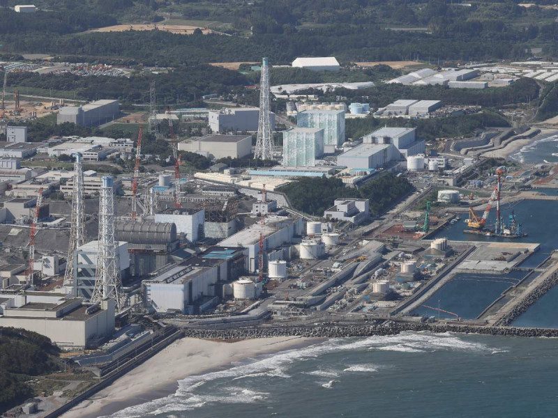 Japón inicia vertido de aguas de la planta nuclear de Fukushima; protestan en China y Corea