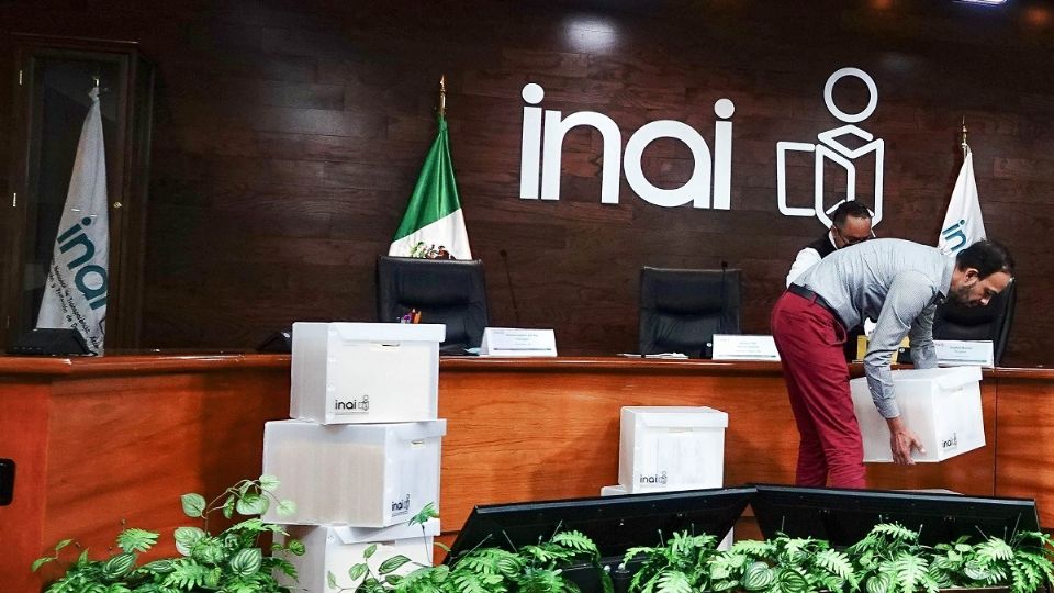 AMLO pide al INAI «aplicarse», bajarse el sueldo y trabajar a favor de los mexicanos