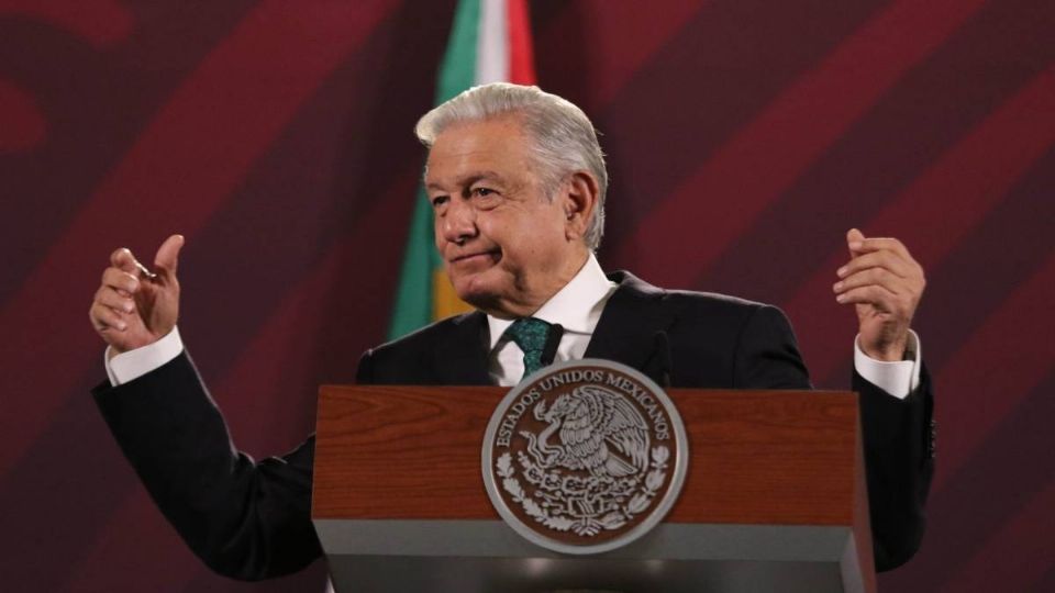 AMLO: Hay que revisar las facultades del INE y el Tribunal, «para que no se afecten derechos»