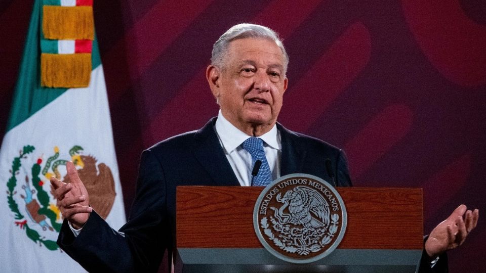 El «plan b» de AMLO para distribuir los libros de texto gratuitos, podrían llegar a los tianguis de México