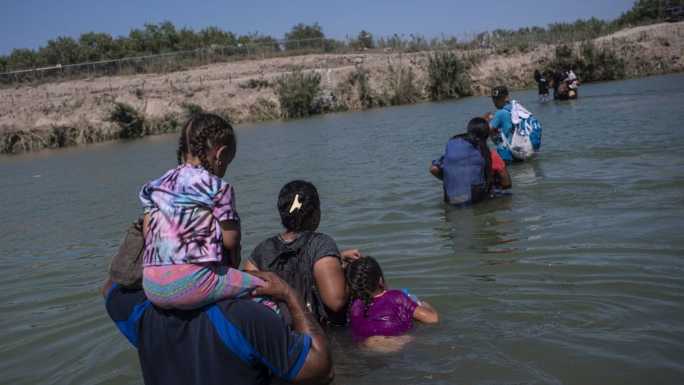 «Vamos muy bien en todo»: AMLO afirma que menos mexicanos han migrado a EU durante su gobierno