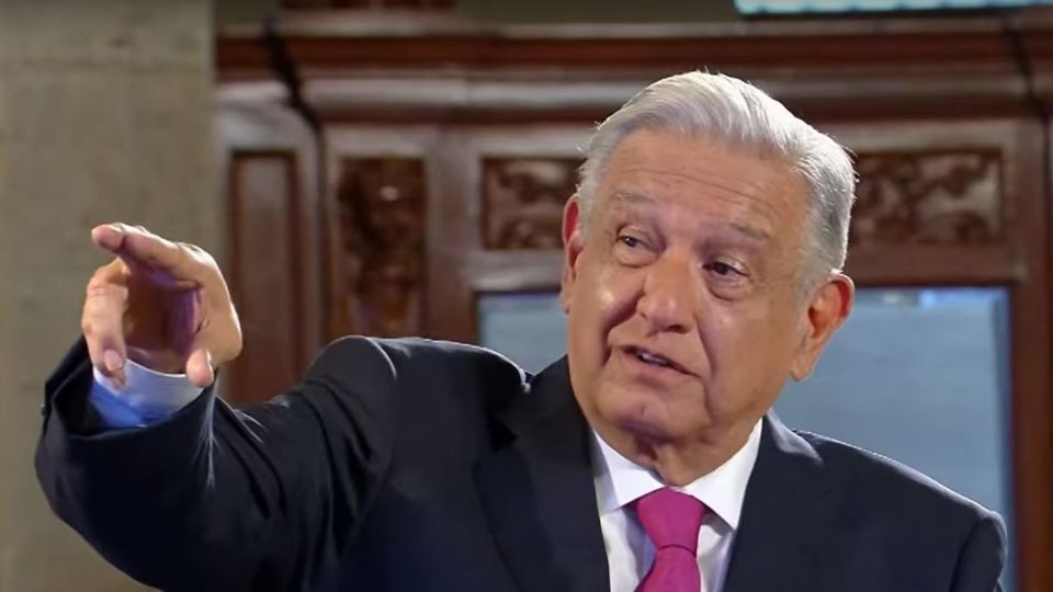 AMLO arremete contra el juez que le impidió hablar de Xóchitl Gálvez: intentó parar la extradición de «El Chapo» Guzmán