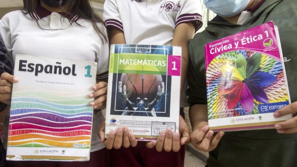 Matemáticas no desaparecieron de los libros de Texto, «le dimos la vuelta al plan de estudios» afirma investigador de la UNAM