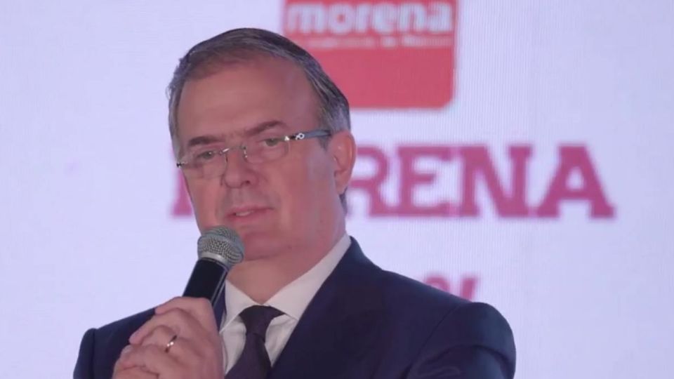 AMLO rompe el silencio tras las denuncias de Marcelo Ebrard sobre el proceso interno de Morena