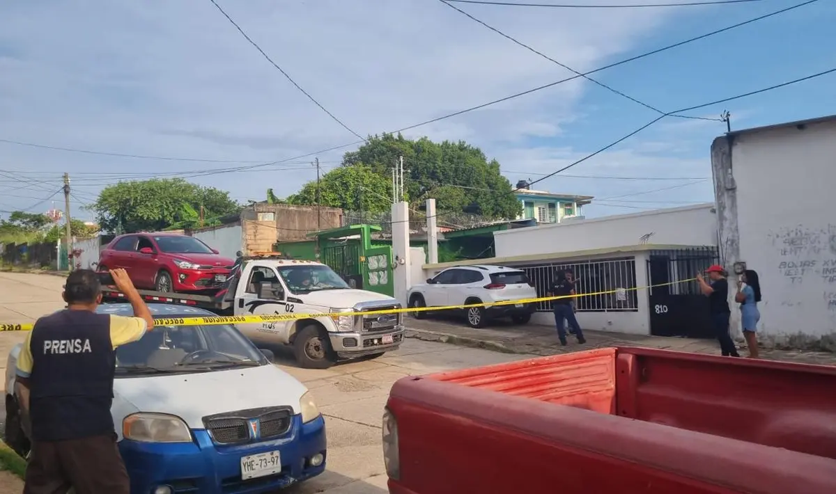 Un muert0 y un detenido tras persecución y balacera en Coatza