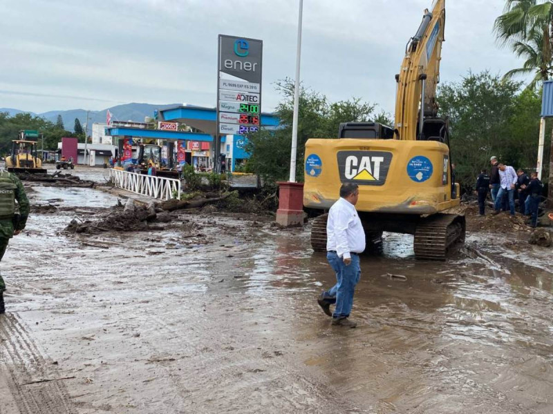 Se desborda el arroyo El Jalocote en Autlán de Navarro, Jalisco; hay siete muert0s