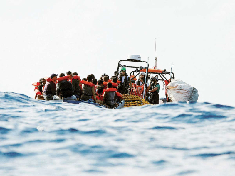 Murier0n 2 mil 500 migrantes en el mar Mediterráneo: Acnur