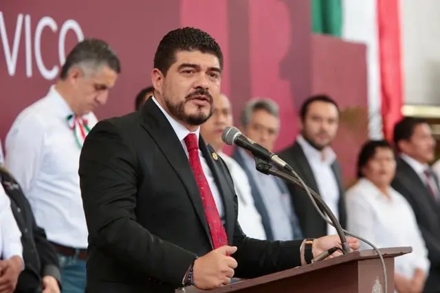 Encuesta Morena: Zenyazen buscará gubernatura de Veracruz