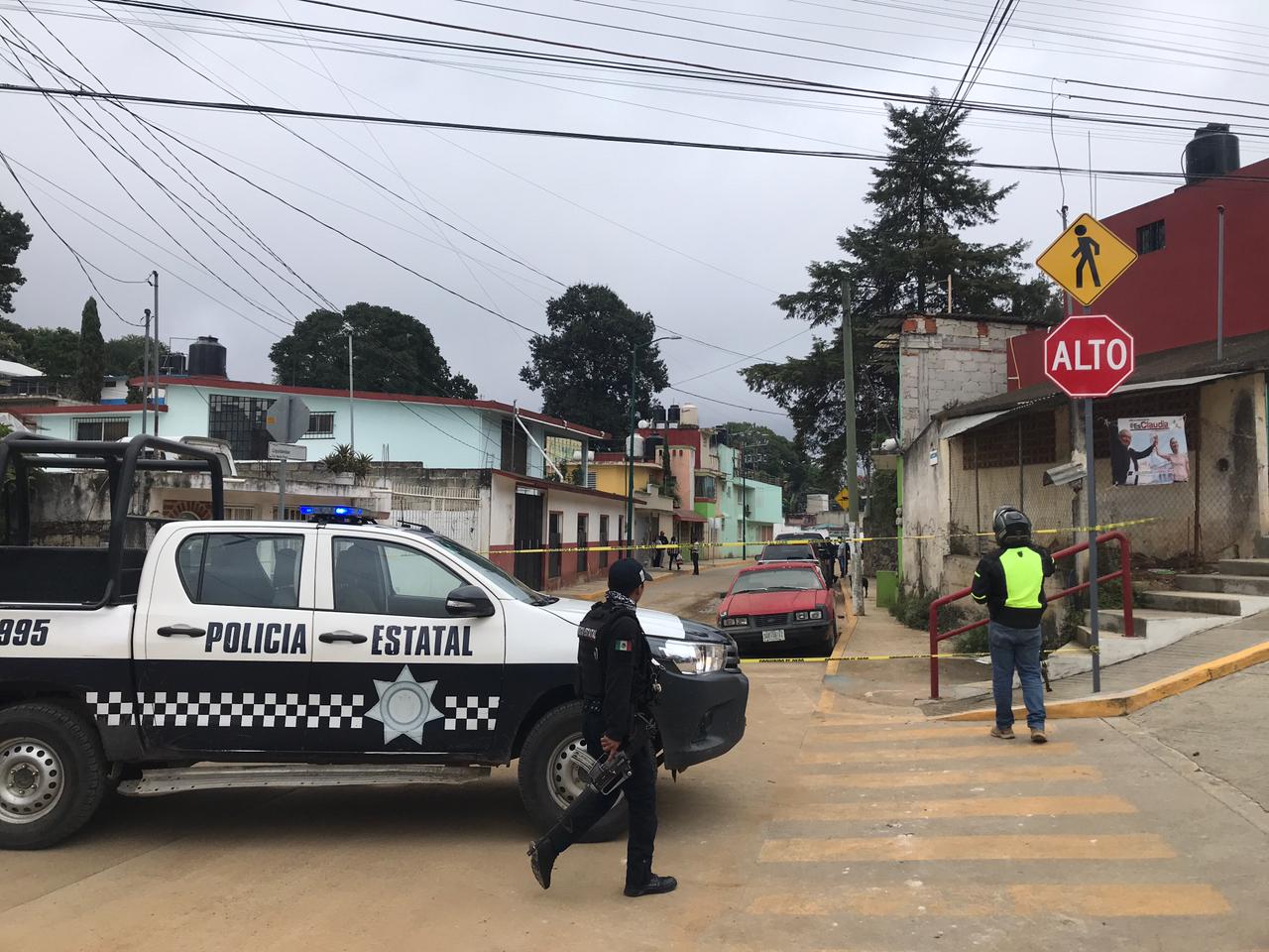 Elemento de la SSP amenaza e insulta a reportero para que no diera fe del accidente que ellos provocaron