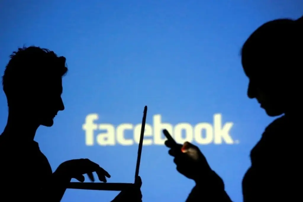 Usuarios de Facebook reportan fallas