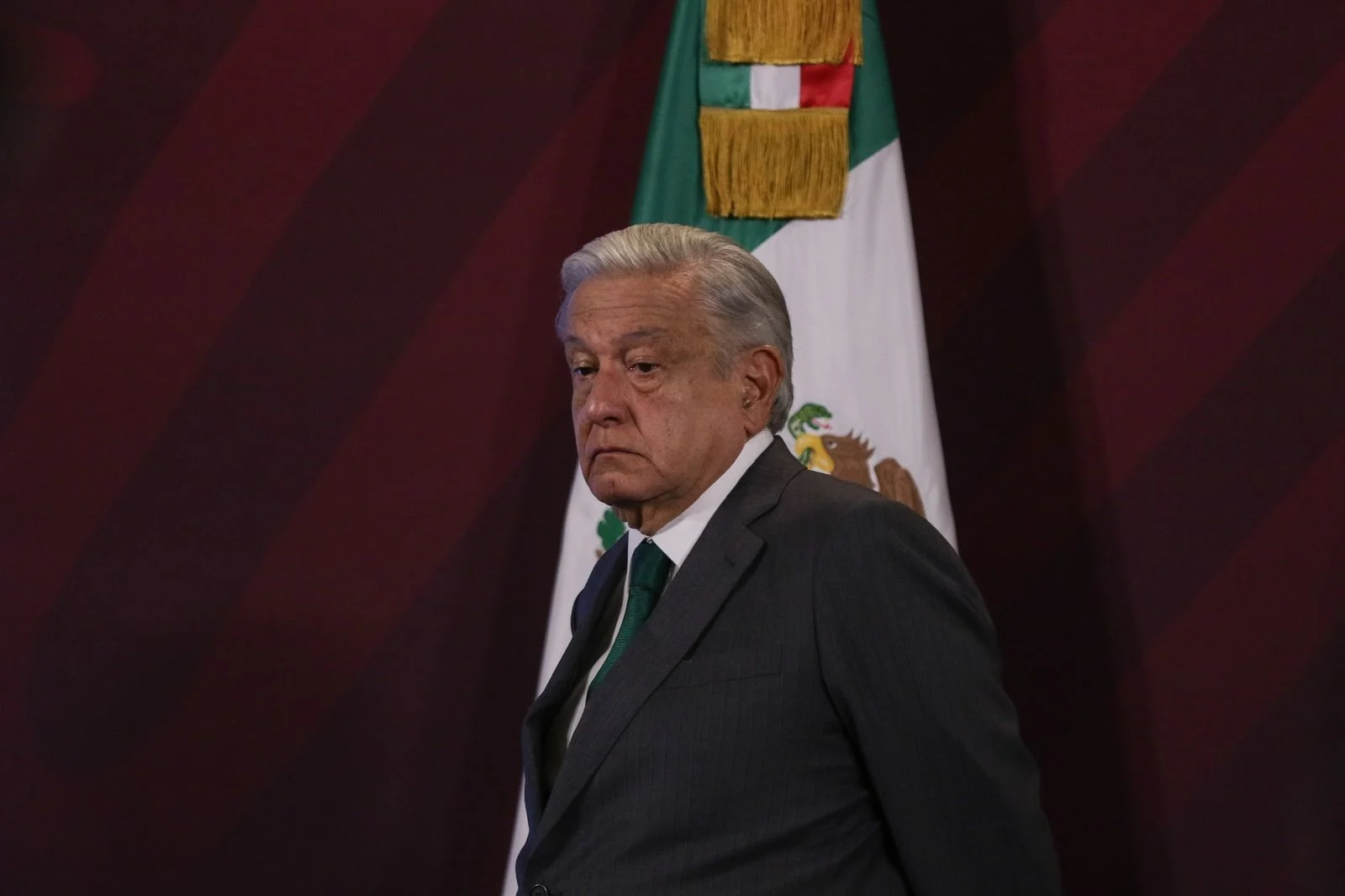 «No importa que quemen una piñata de Amlito, no importa nada»: AMLO