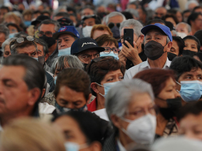 Abandono de abuelitos enciende las alertas en México