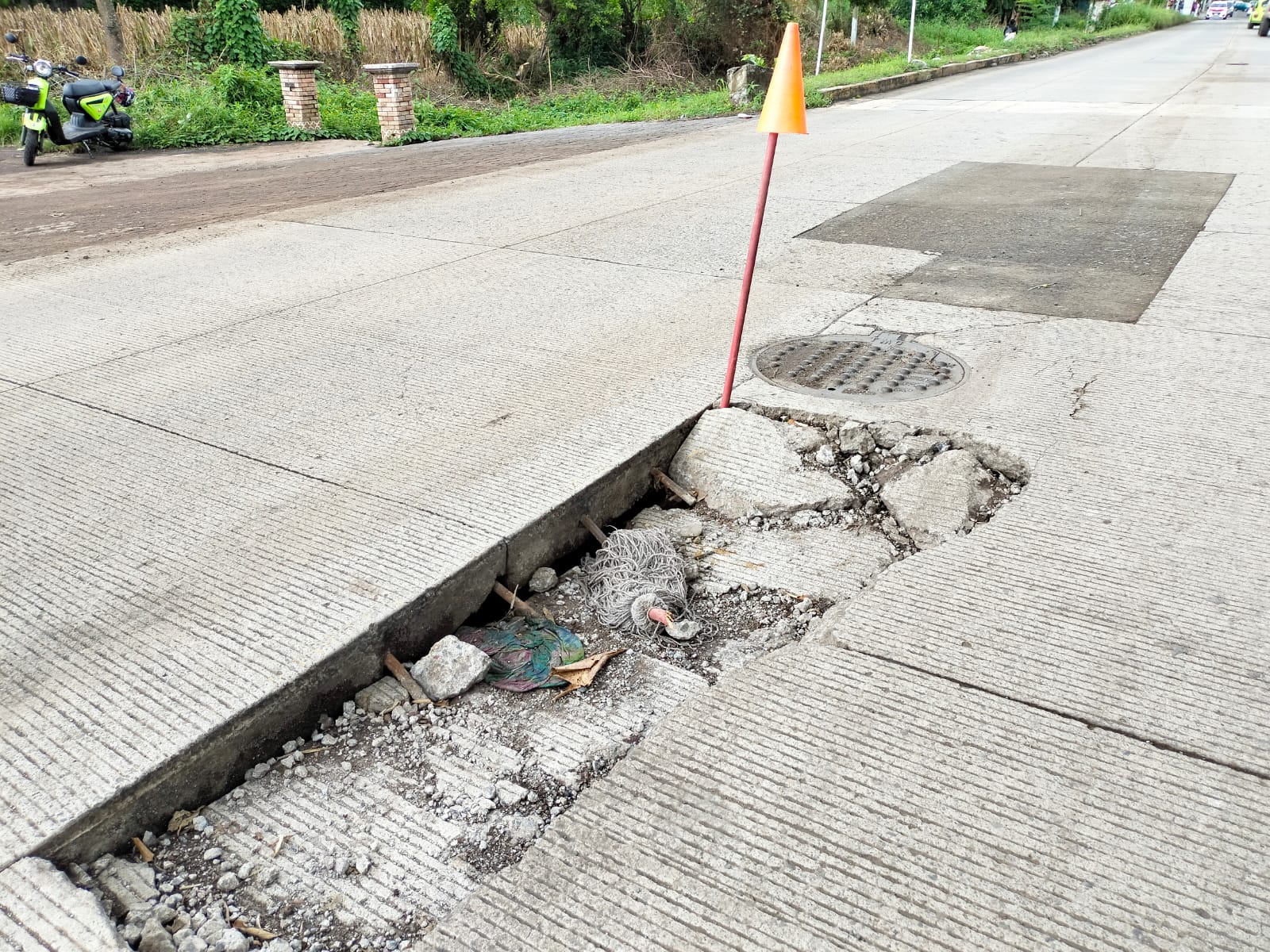 Camiones pesados+malas obras=destrucción de caminos