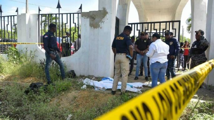 Hallan seis cuerpos de recién nacidos en la entrada de un cementerio de Santo Domingo