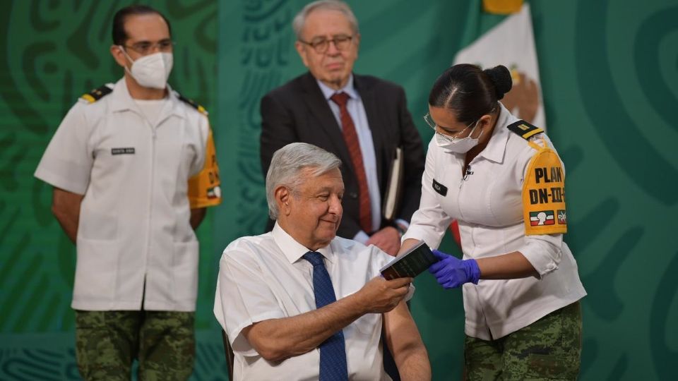 AMLO dará el ejemplo y se vacunará en la Mañanera