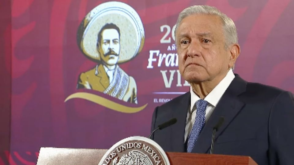 AMLO baja de la mañanera la “posdata» en contra de los conservadores por petición del INE