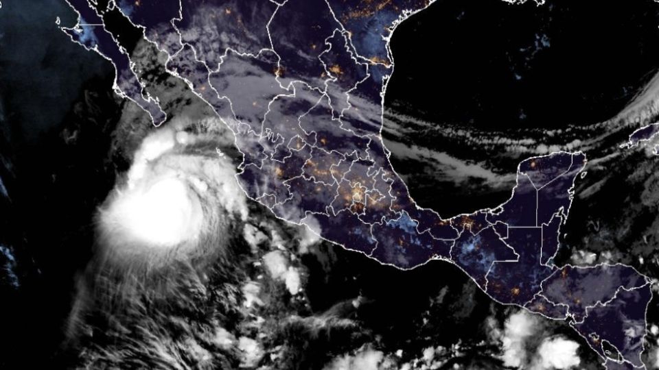 “Norma” sigue con vientos de más de 100 km y lluvias intensas en estos estados