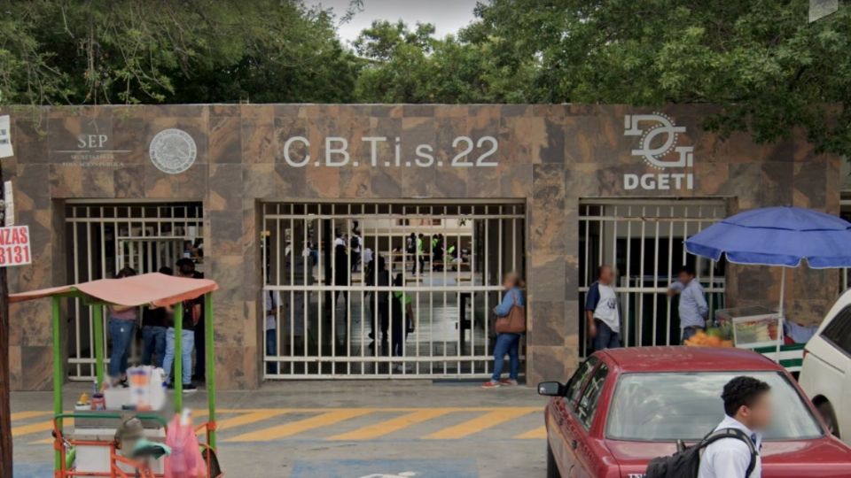 Experimento escolar termina en una explosión en Monterrey, hay 7 estudiantes heridos