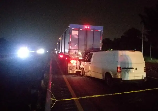 Conductor se queda dormido y muere en la Córdoba-Veracruz