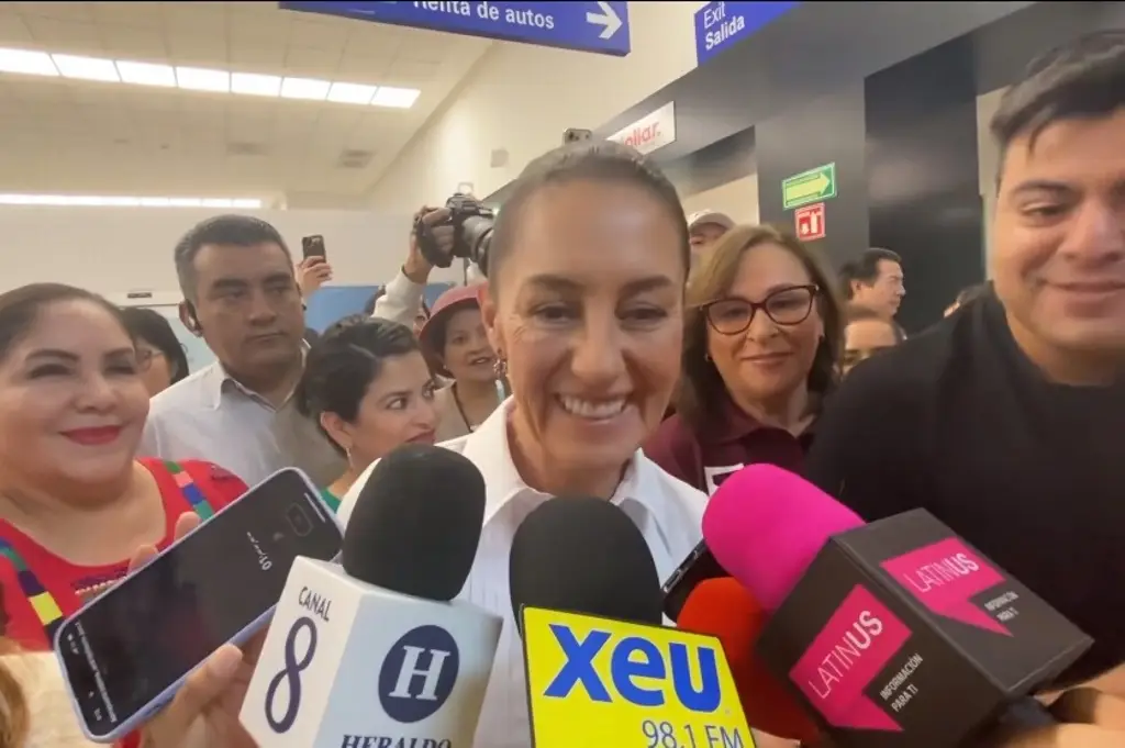 Claudia Sheinbaum llega a Veracruz para iniciar precampaña