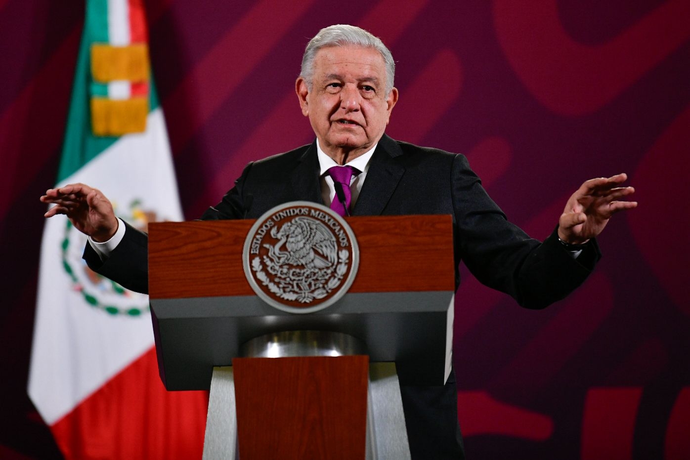 AMLO arremete contra triunfo de Milei en Argentina: «fue un autogol»