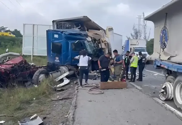 Tres muertos por choque en autopista Nuevo Teapa-Cosoleacaque