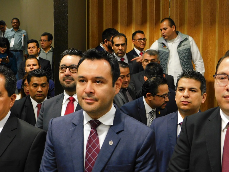 Veracruz redujo 19 mil mdp de deuda: comparece titular de Finanzas