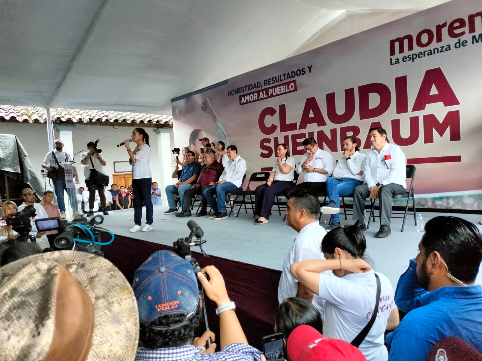 Tren para Veracruz-Mexico-Coatza; anuncia Sheinbaum en Santiago Tuxtla