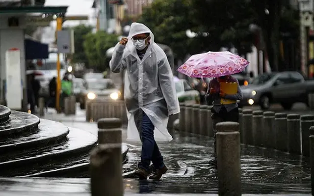 Frente Frío 12: este martes continúan las lluvias y el viento en Veracruz