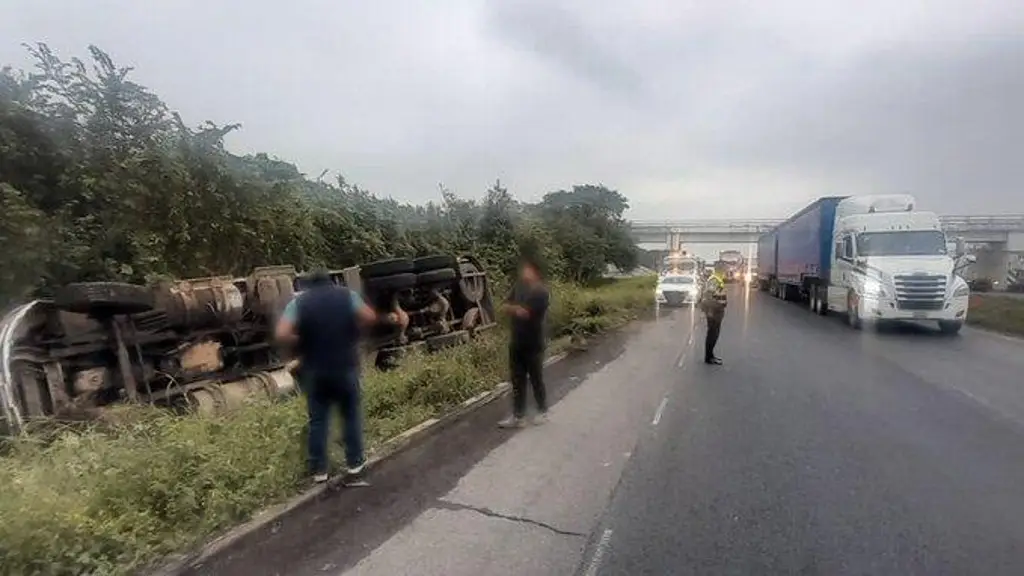 Hay cierre por accidente en esta autopista de Veracruz