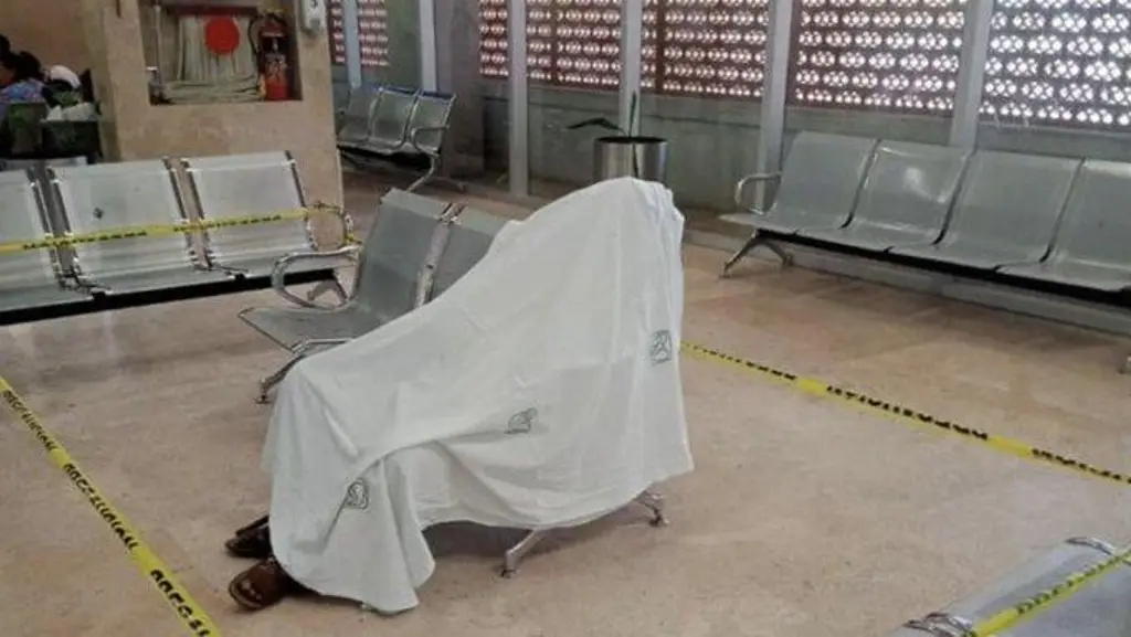 Muere en sala de espera en IMSS: acusan que «no fue atendido»