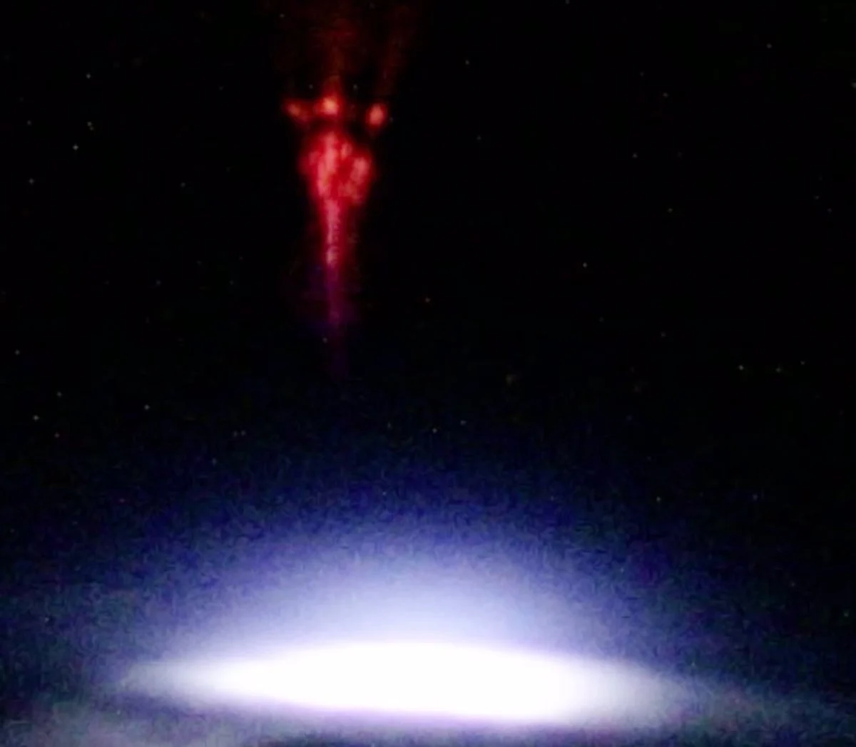 Nueva imagen de un enorme «duende rojo» en la atmósfera terrestre