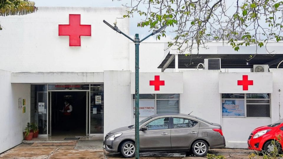 Se agotaron vacunas contra Covid-19 en Cruz Roja; tardaron 20 minutos