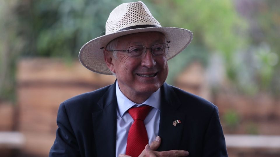 Combate al tráfico de fentanilo fortalece relación e integración México-EU: Ken Salazar